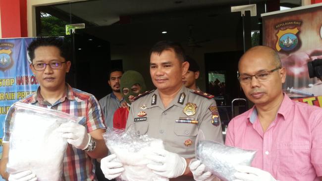 Sabu Asal Malaysia Masih Terus Gempur Batam, Kali ini Nyaris 2 Kg Sabu